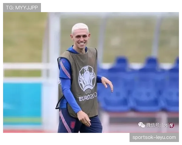 福登引领英格兰,关键时刻展现领袖气质,状态回暖备受关注 福登引领英格兰,关键时刻展现领袖气质,状态回暖备受关注