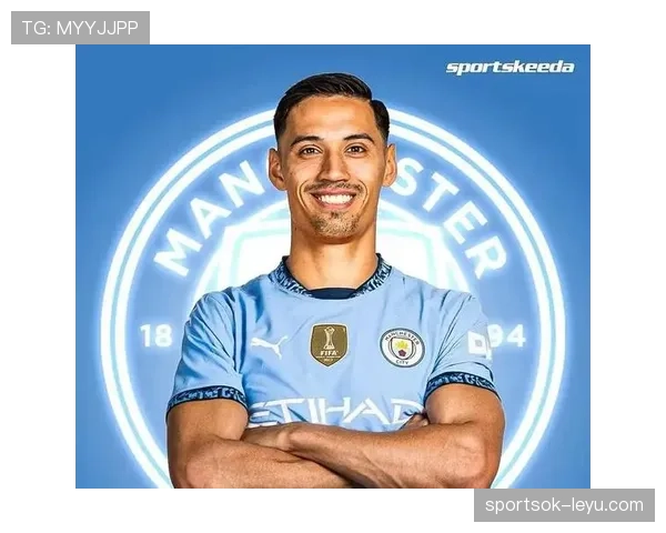 曼城中场核心展现卓越组织能力，关键战役助球队大放异彩