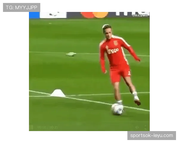 曼联进步表象背后原地循环,阶段性表现仍面临稳定性考验 曼联进步表象背后原地循环,阶段性表现仍面临稳定性考验