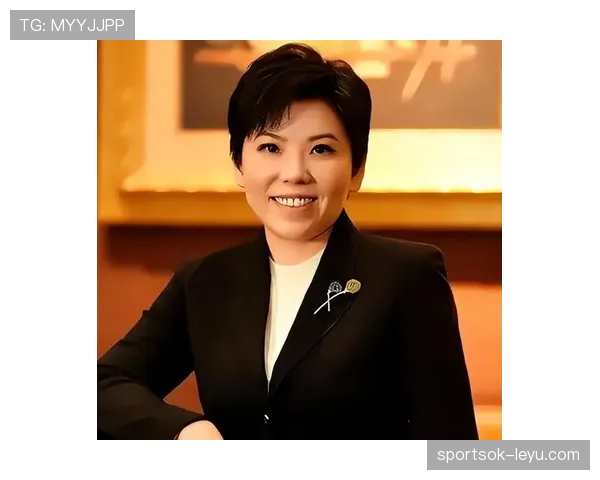 看到邓亚萍的日常照，我竟然被她那小个子穿搭和账单吓到——比我一个月工资还豪气，尴尬笑出声